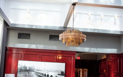 The Marquette Hotel, Curio Collection by Hilton
