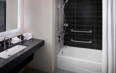 Hyatt Regency Minneapolis