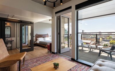 Moxy Minneapolis Downtown