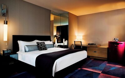 W Minneapolis - The Foshay