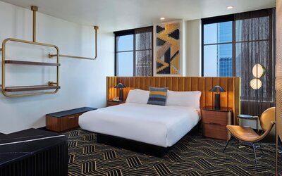 W Minneapolis - The Foshay