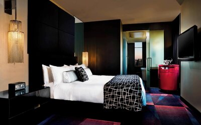 W Minneapolis - The Foshay
