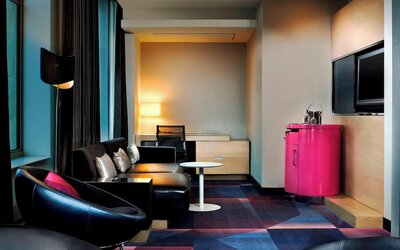 W Minneapolis - The Foshay