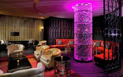 W Minneapolis - The Foshay