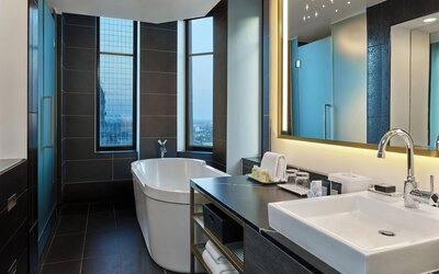 W Minneapolis - The Foshay