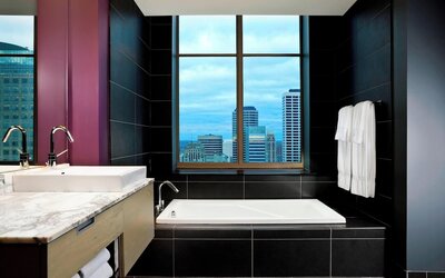 W Minneapolis - The Foshay