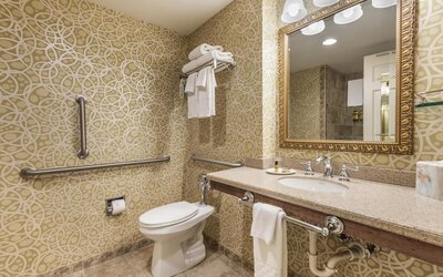 Best Western Plus The Normandy Inn & Suites