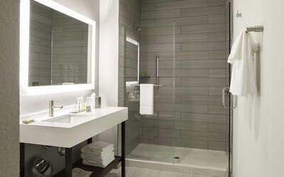 Hilton Garden Inn Minneapolis University Area