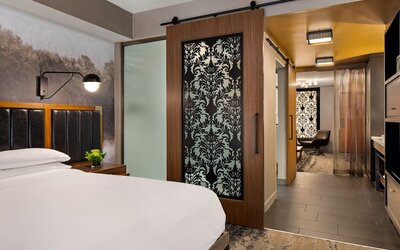 Renaissance Minneapolis Hotel, The Depot