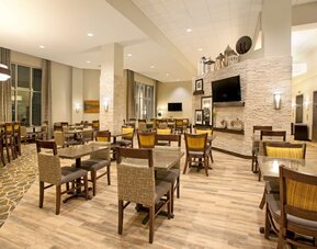 Hampton Inn & Suites Minneapolis / Downtown