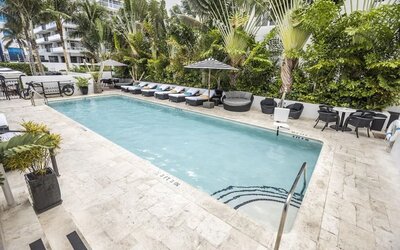 Stunning outdoor pool at Hotel Croydon.