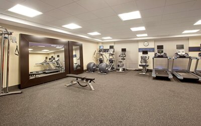 Hampton Inn & Suites Minneapolis / Downtown
