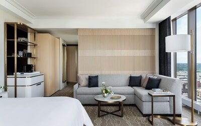 Four Seasons Hotel Minneapolis
