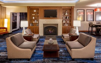 DoubleTree Suites by Hilton Minneapolis Downtown