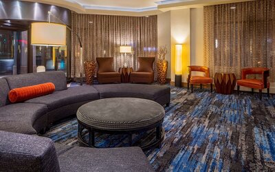 DoubleTree Suites by Hilton Minneapolis Downtown