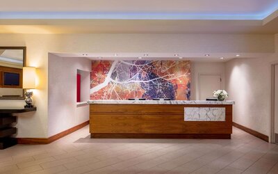 DoubleTree Suites by Hilton Minneapolis Downtown