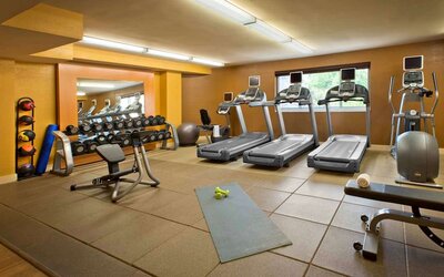 DoubleTree Suites by Hilton Minneapolis Downtown