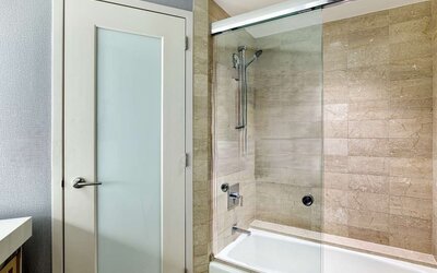 Room, 1 King Bed (Superior) - Breakfast for 2