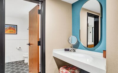 Hotel Indigo Minneapolis Downtown by IHG