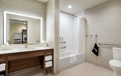 Home2 Suites By Hilton Minneapolis University Area