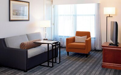 Residence Inn Minneapolis Downtown at The Depot by Marriott