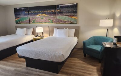 Days Hotel by Wyndham University Ave SE