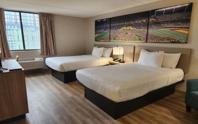 Days Hotel by Wyndham University Ave SE