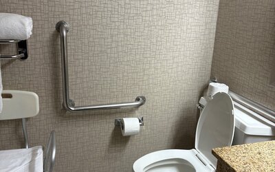 Days Hotel by Wyndham University Ave SE