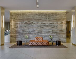 Hilton Minneapolis