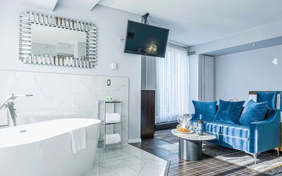Executive Plaza Hotel Metro Vancouver
