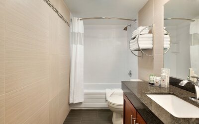 Poco Inn and Suites Hotel & Conference Centre