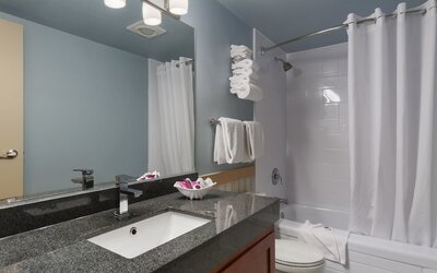Poco Inn and Suites Hotel & Conference Centre