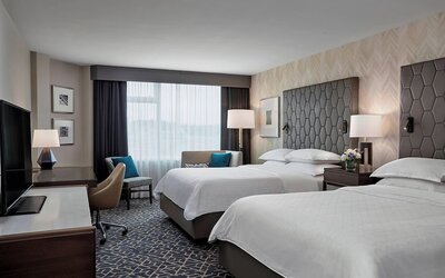 Sheraton Vancouver Guildford Hotel