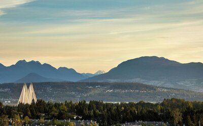 Sheraton Vancouver Guildford Hotel