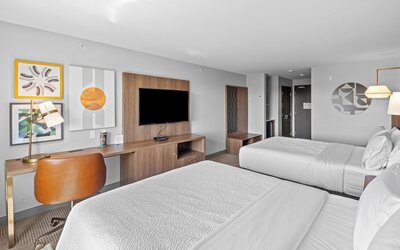 Holiday Inn Hotel & Suites Surrey East Cloverdale by IHG