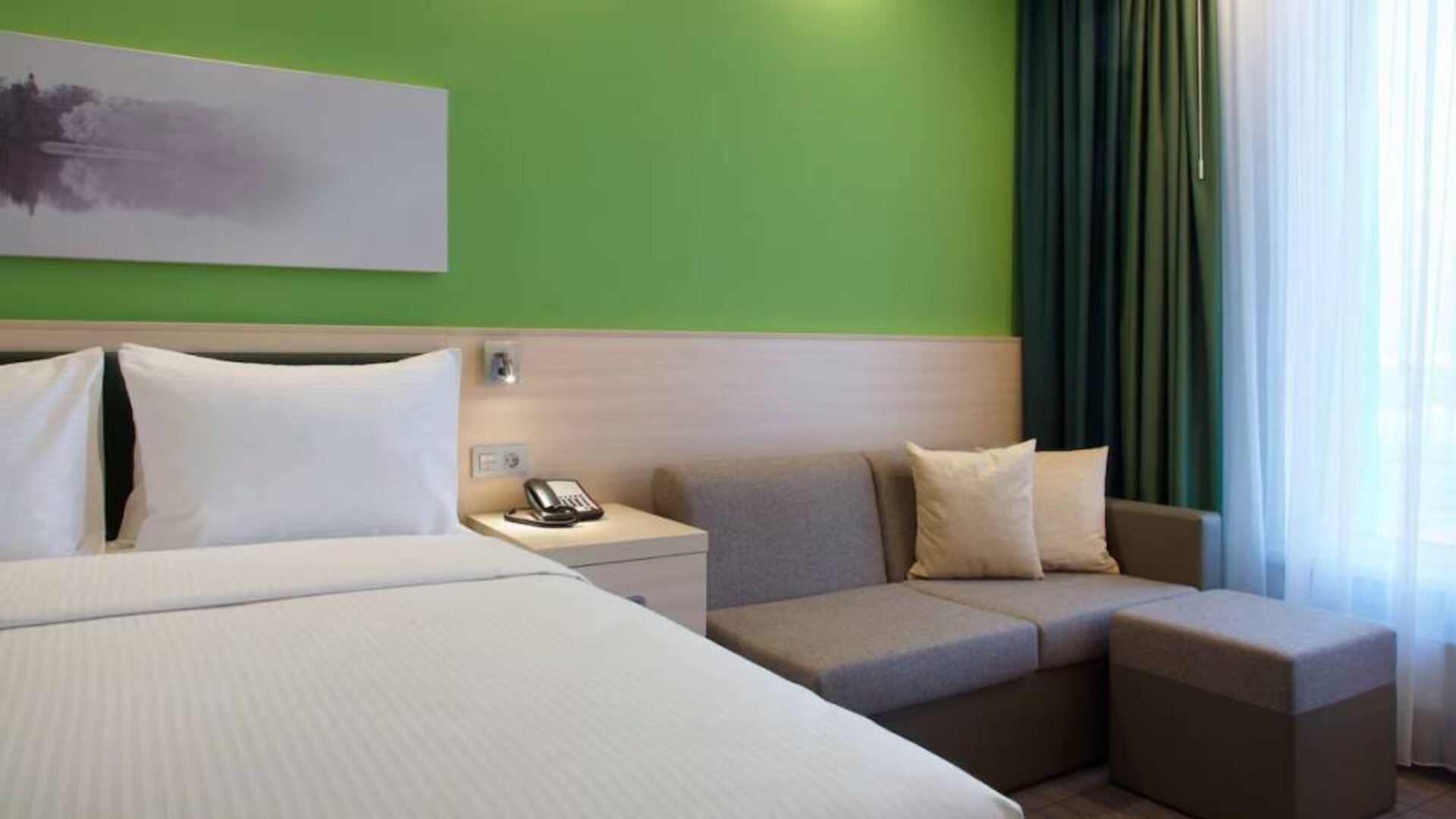 Hampton By Hilton Minsk City Centre