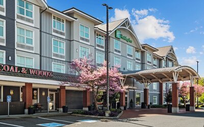 Holiday Inn Hotel & Suites Surrey East Cloverdale by IHG