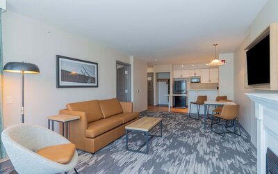 Sandman Signature Surrey-Guildford Suites