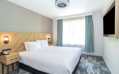 Sandman Signature Surrey-Guildford Suites
