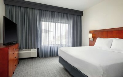 Courtyard by Marriott Minneapolis-St. Paul Airport