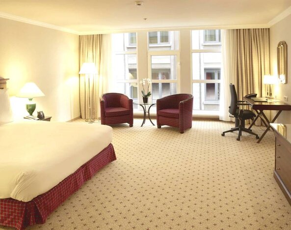 Hilton Antwerp Old Town