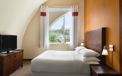 Four Points by Sheraton Surrey