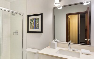 Four Points by Sheraton Surrey