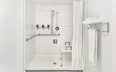 Four Points by Sheraton Surrey