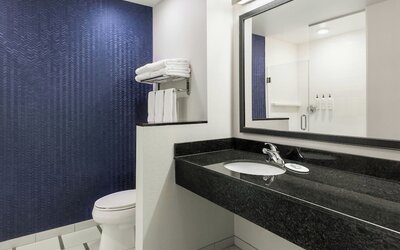 Fairfield Inn & Suites by Marriott St. Paul Northeast