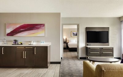 DoubleTree by Hilton St. Paul East