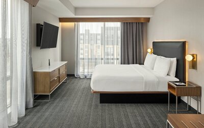 Courtyard by Marriott St. Paul Downtown
