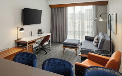 Courtyard by Marriott St. Paul Downtown