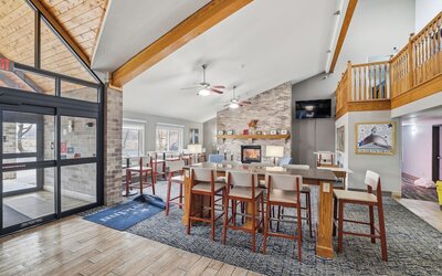 AmericInn by Wyndham White Bear Lake St. Paul