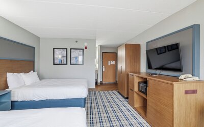 AmericInn by Wyndham White Bear Lake St. Paul